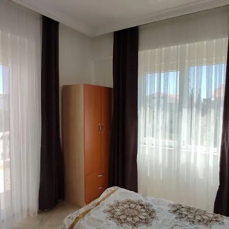 Sunny Duplex In King Selene *