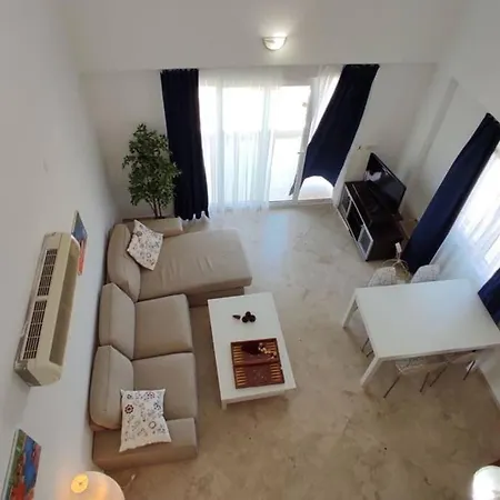 Apartment Sunny Duplex In King Selene